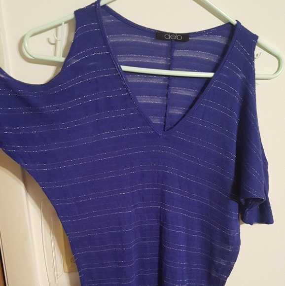 Top - Picture 2 of 2